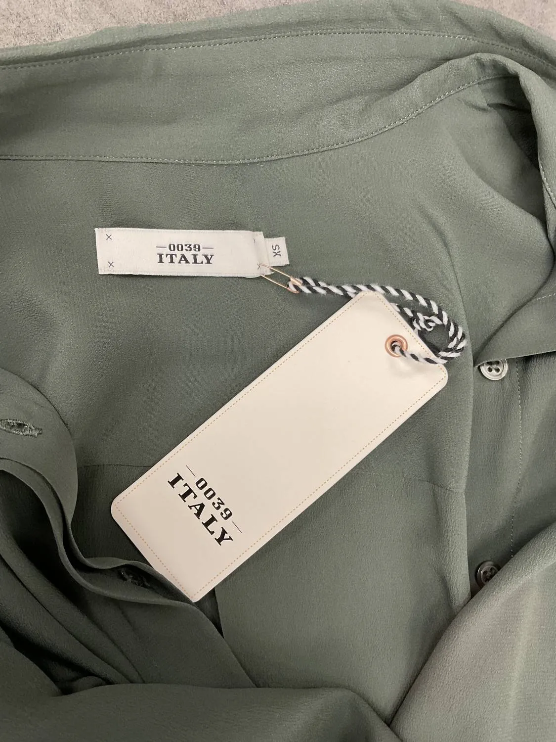 0039 Italy - OLIVE SILK/VISCOSE BLOUSE