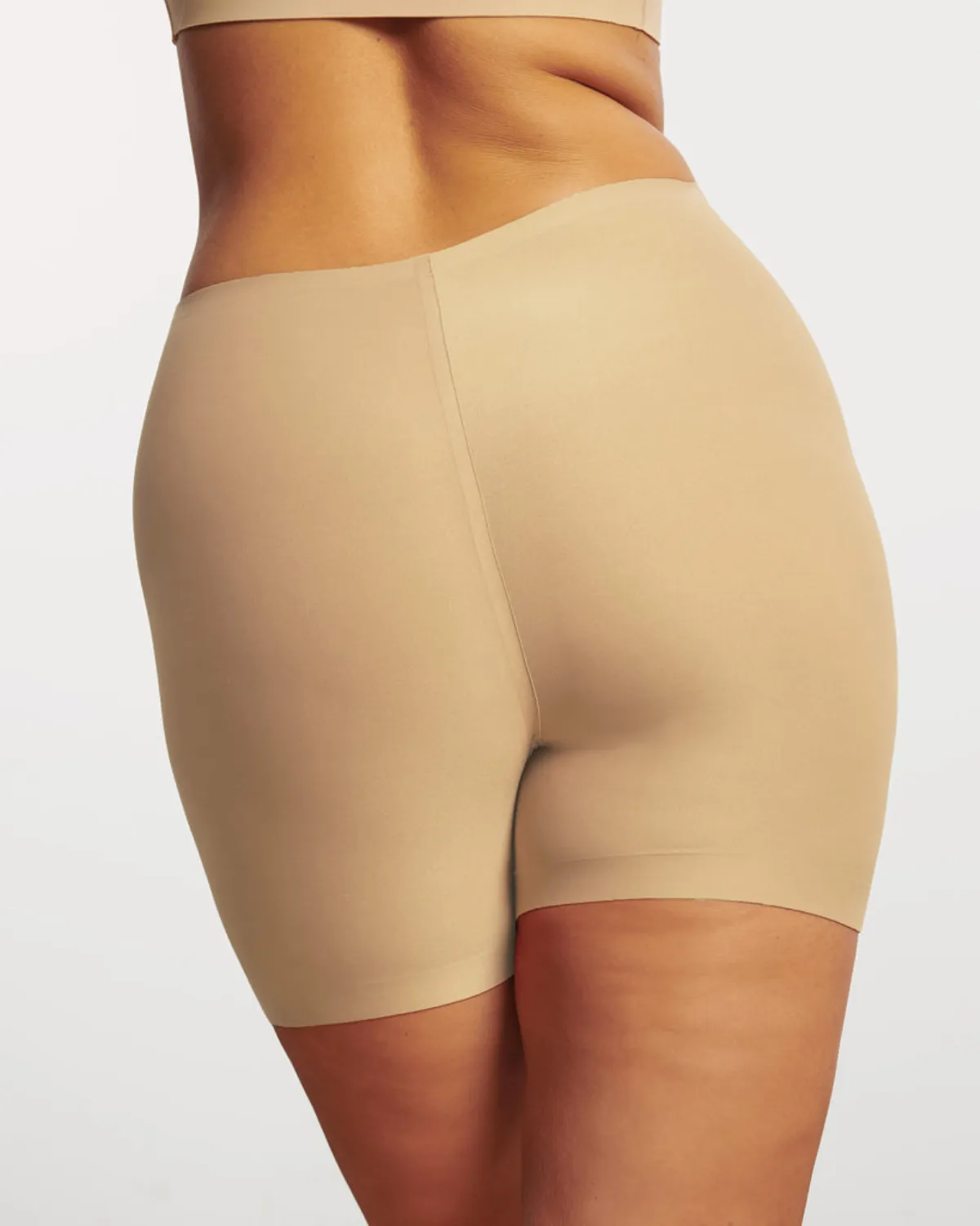 Evelyn & Bobbie Longline Girlshort (More colors available)