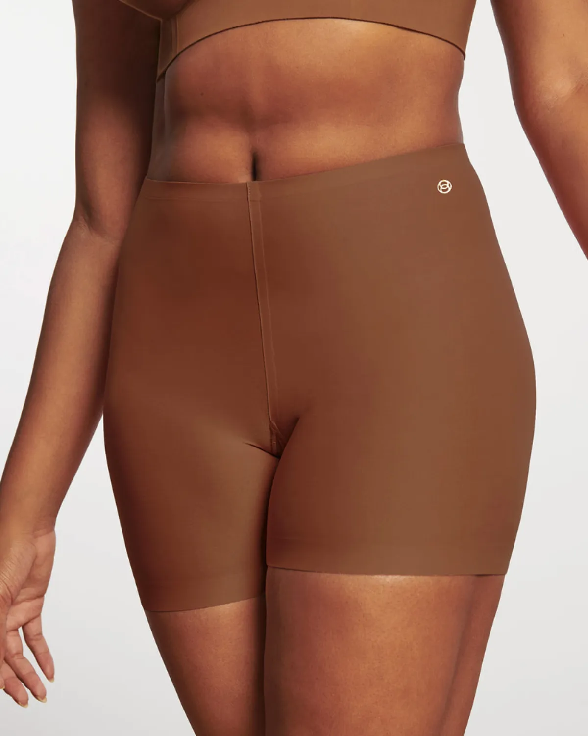 Evelyn & Bobbie Longline Girlshort (More colors available)