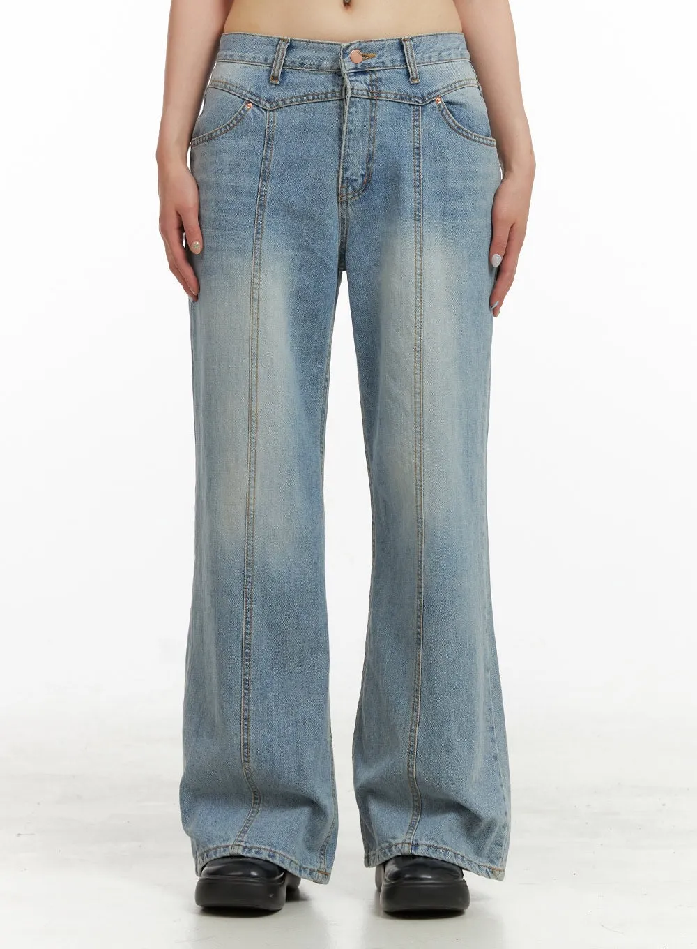 Front Seam Bootcut Jeans CU424