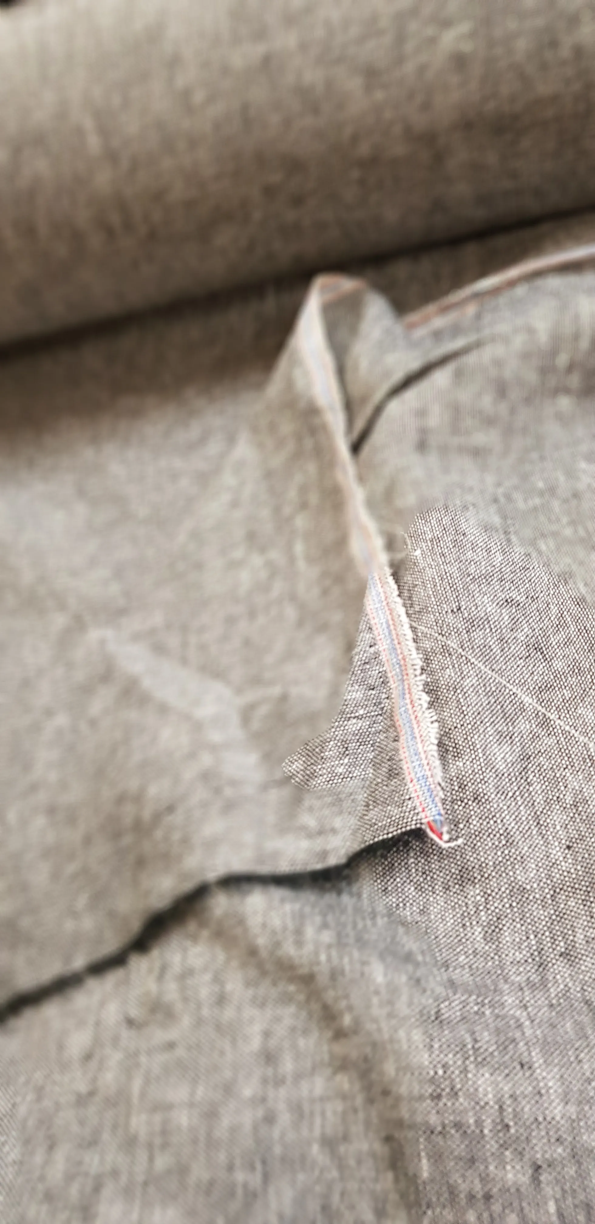 Linen Marls.