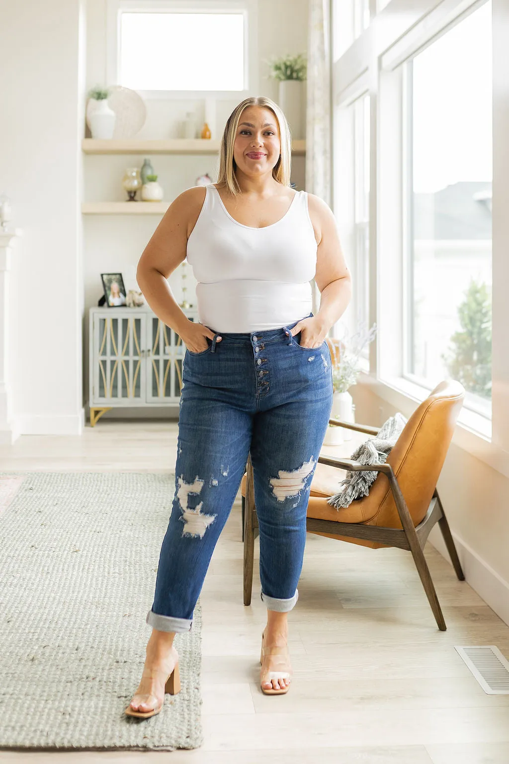 ONLINE EXCLUSIVE JUDY BLUE Colt High Rise Button Fly Distressed Boyfriend Jeans