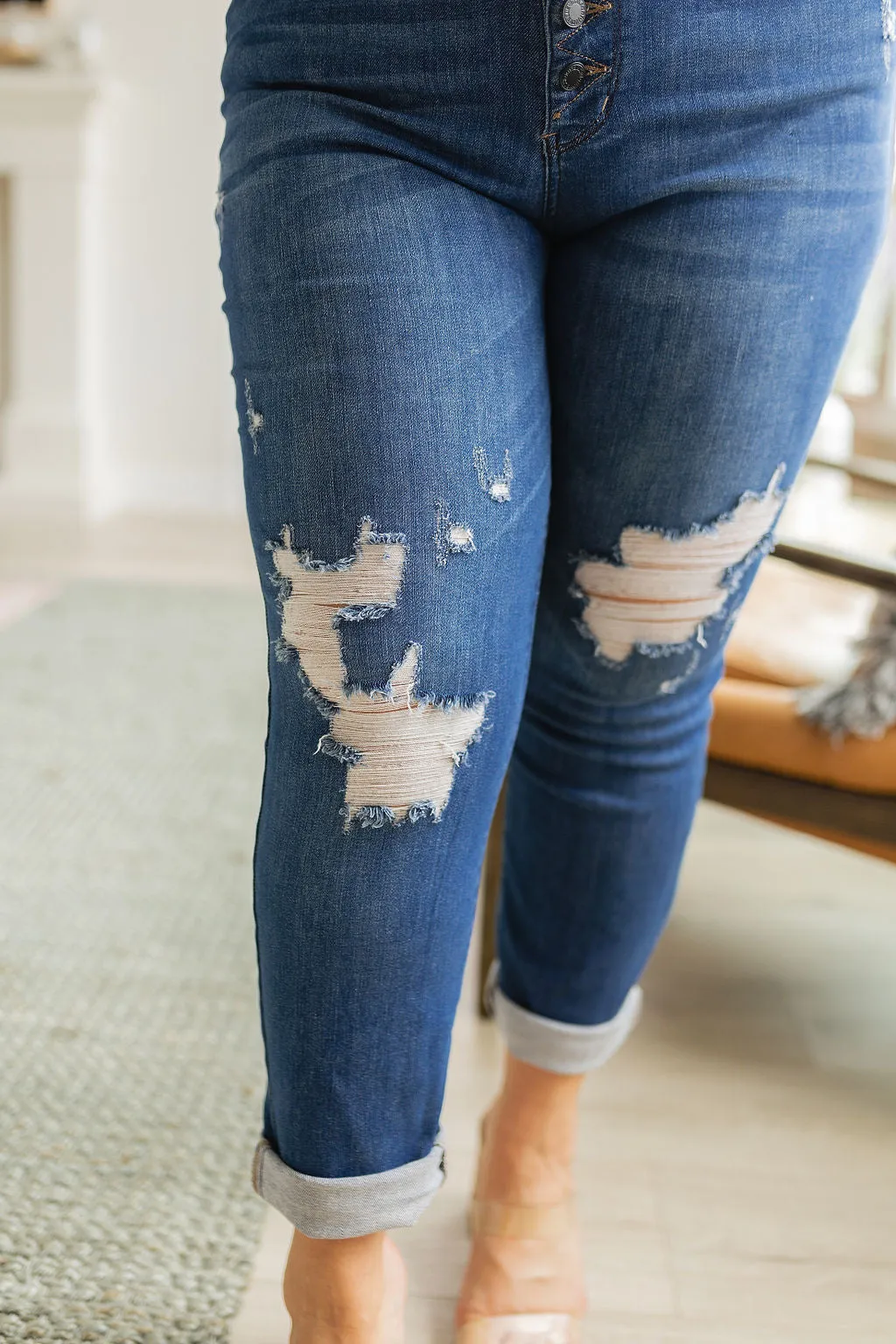 ONLINE EXCLUSIVE JUDY BLUE Colt High Rise Button Fly Distressed Boyfriend Jeans