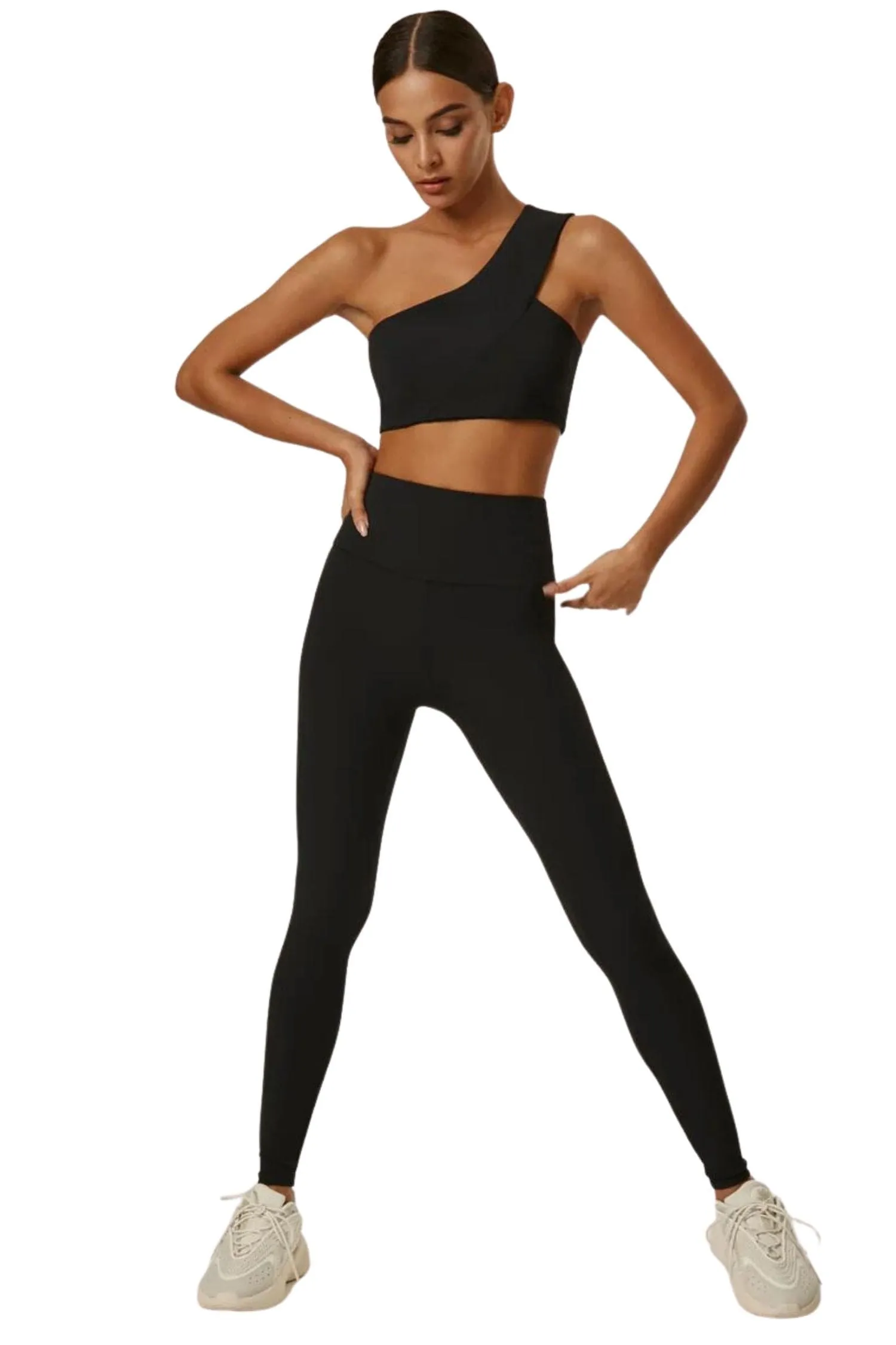 Train One Shoulder Bra